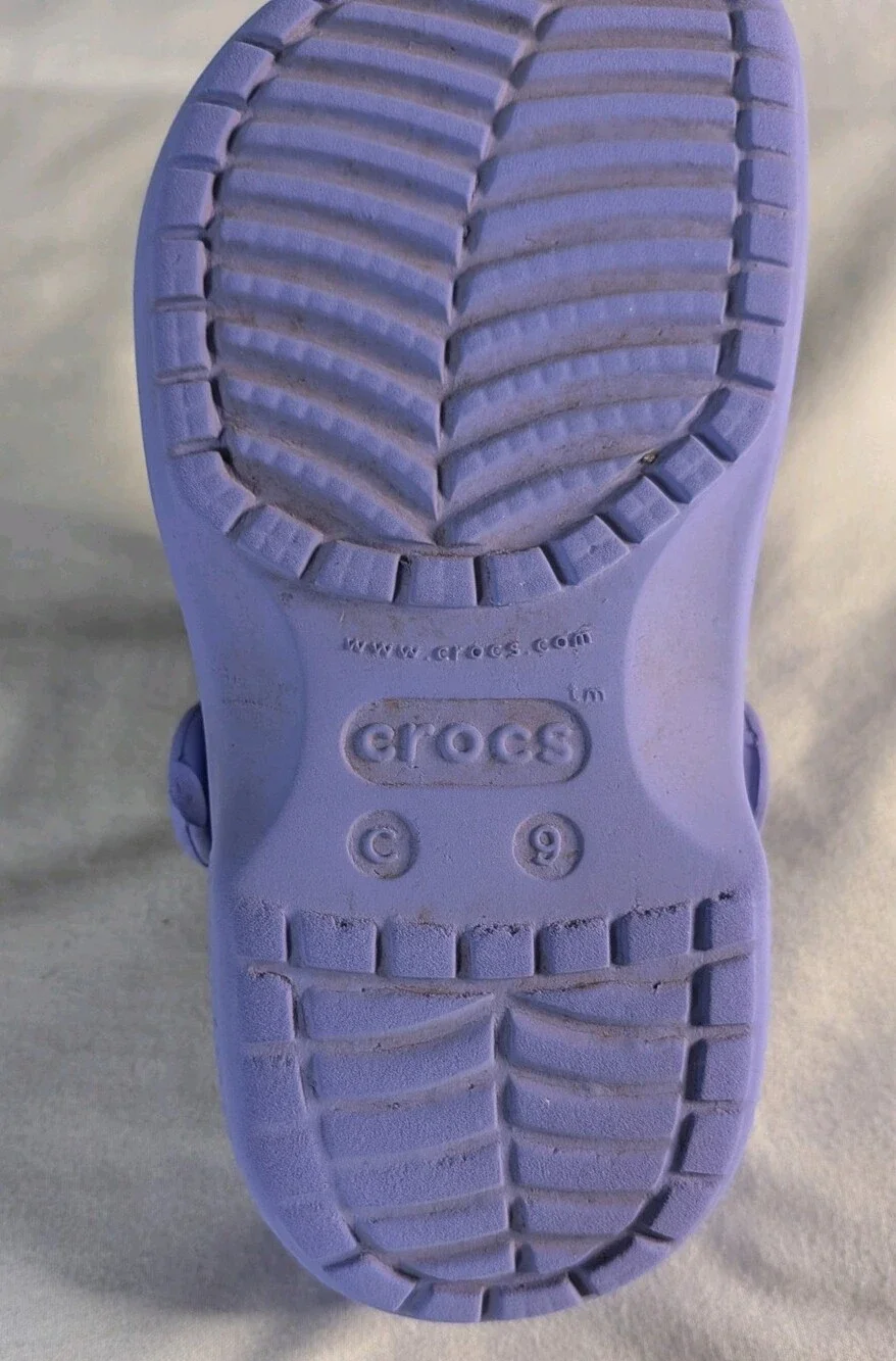 Crocs Classic Clog Unisex Kids Purple Rubber Slip On Clog Sandals C9